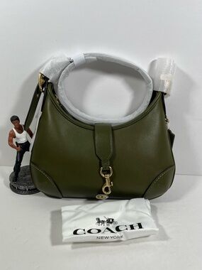 Coach Hamptons HoBo Bag in Brass/Olive Glovetanned Leather NWT
